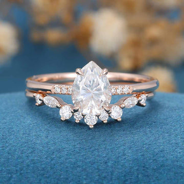 Pear Cut Moissanite Engagement ring Bridal Set