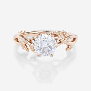 Nature Inspired Roud cut Moissanite Leaf Gold ring set