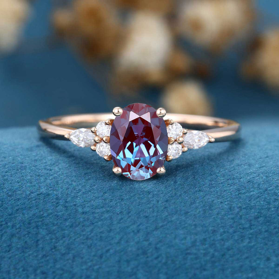 Oval cut Alexandrite | Diamond Engagement ring 