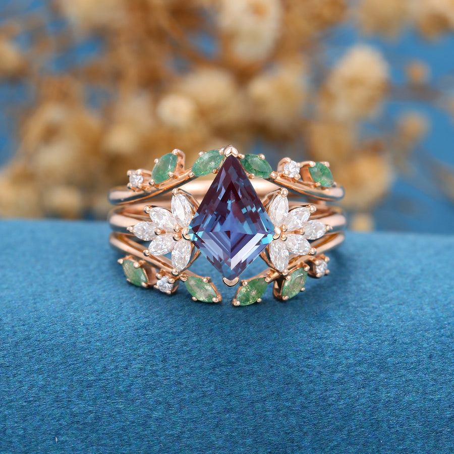 Kite Cut Alexandrite  Ring set 