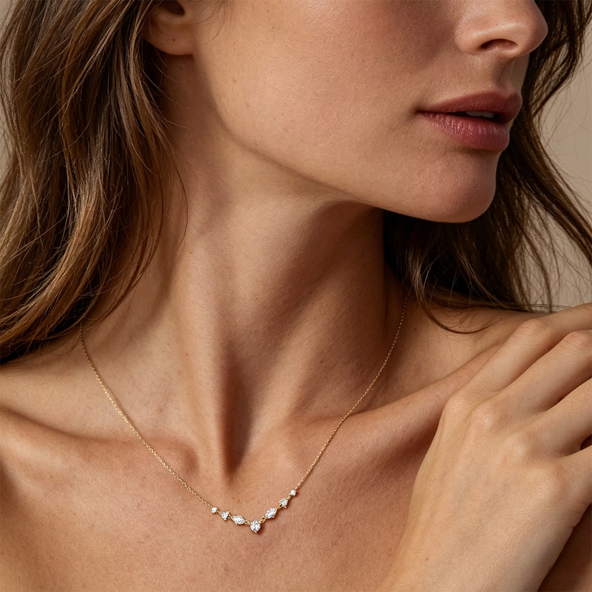 Seven graduated Lab grown Diamonds Pendant Necklace