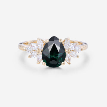 Pear cut Blue-Green Sapphir Cluster Engagement ring