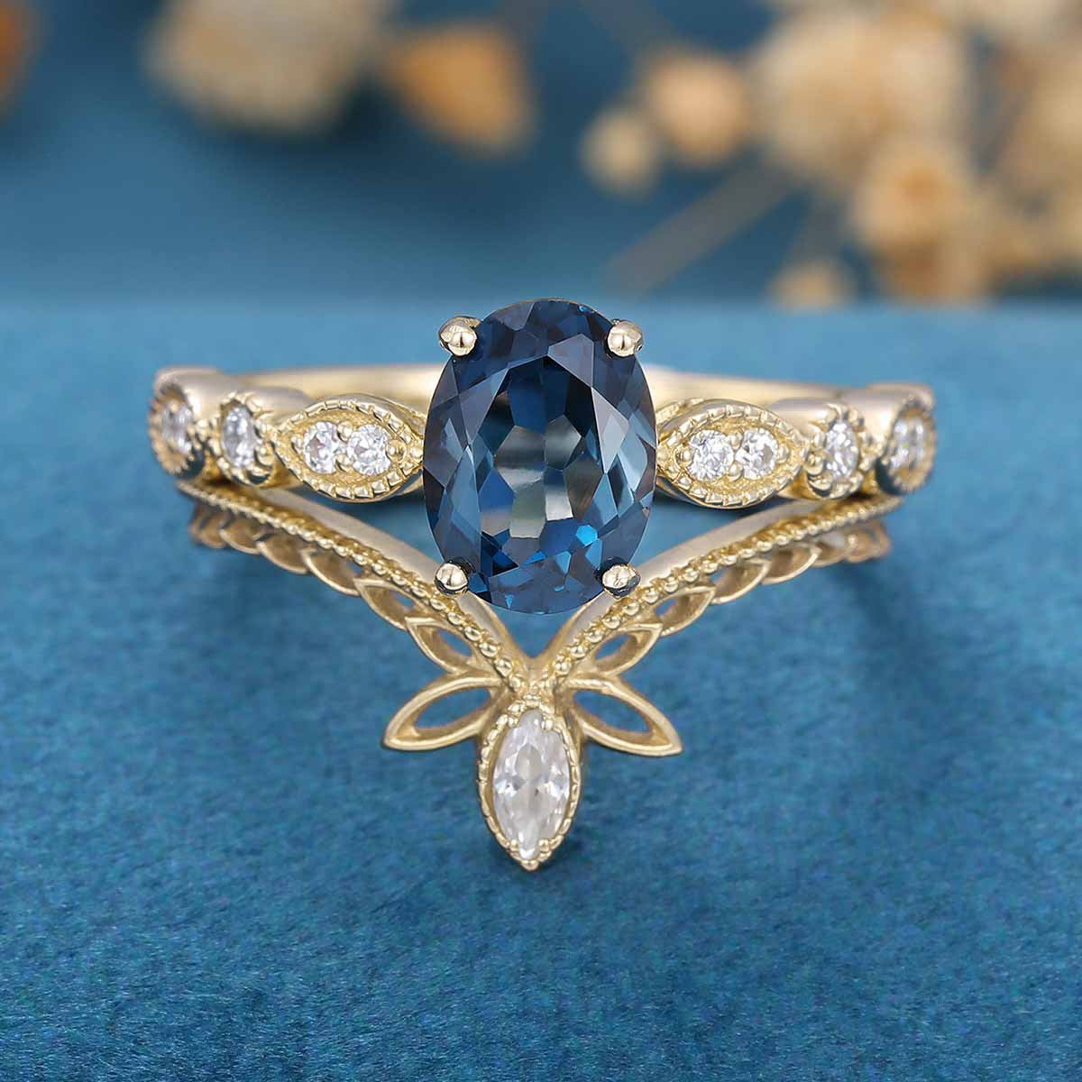 1.6Carat Oval cut London Blue Topaz Engagement ring Bridal Set