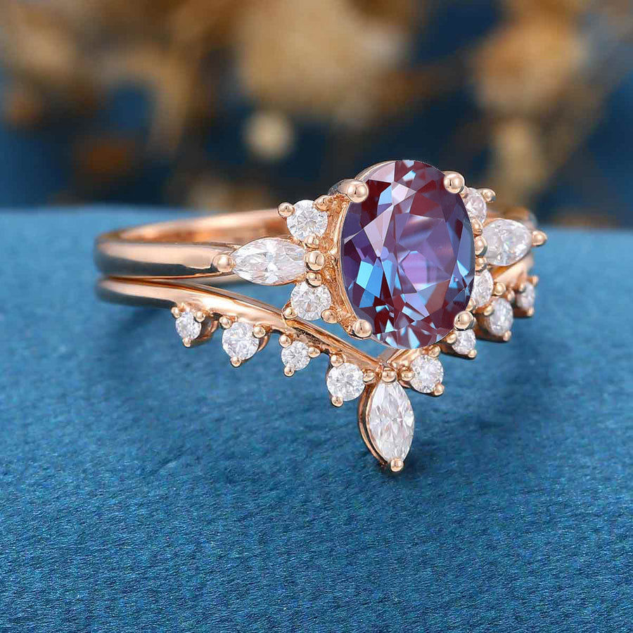 Oval cut Alexandrite | Diamond ring set 