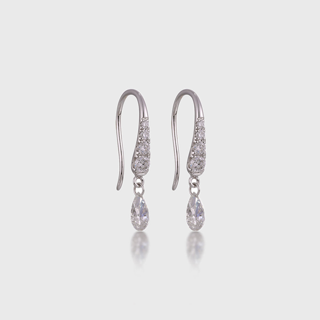 Pear Lab grown Diamonds Earrings Set