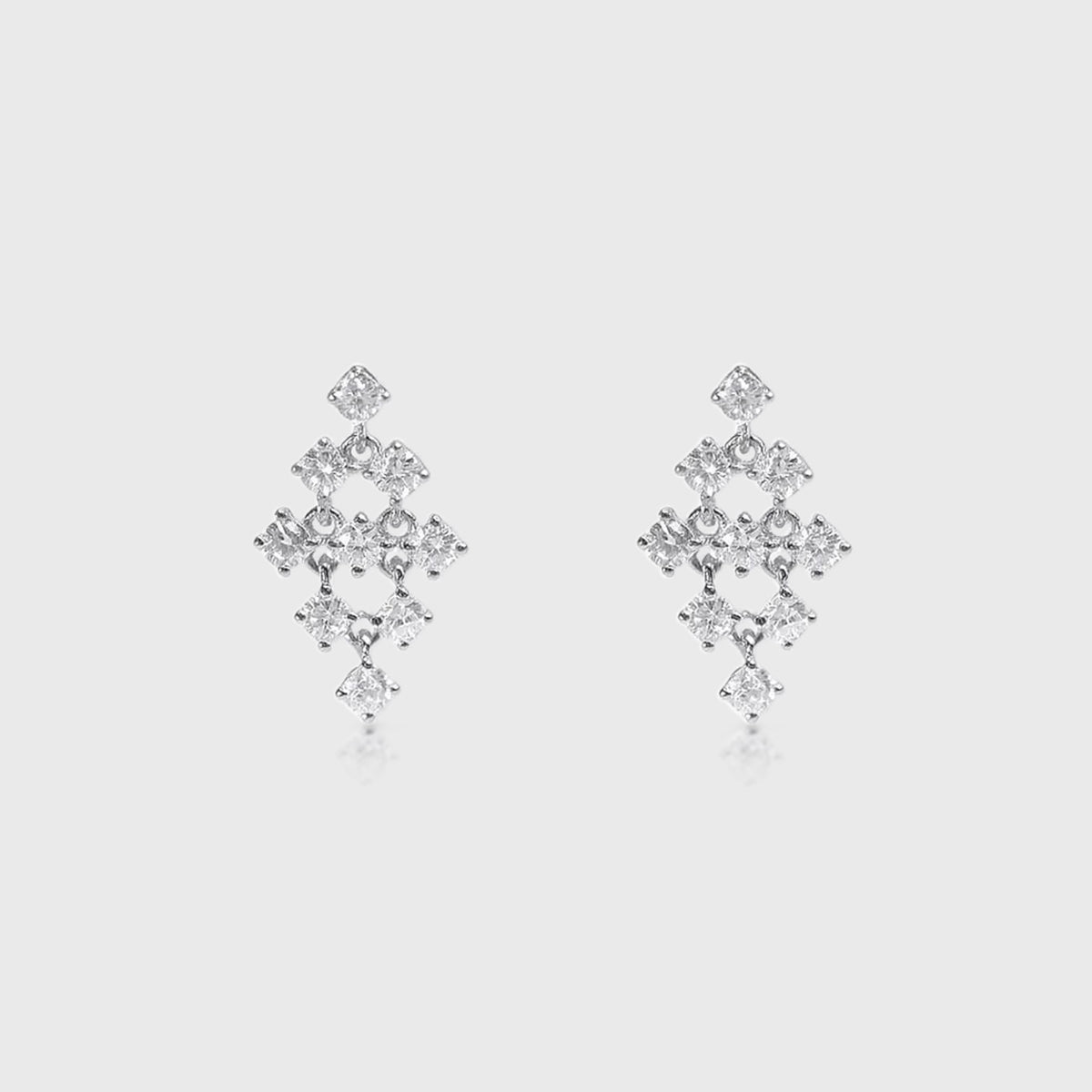 Round Lab grown Diamond Drop Earrings Set