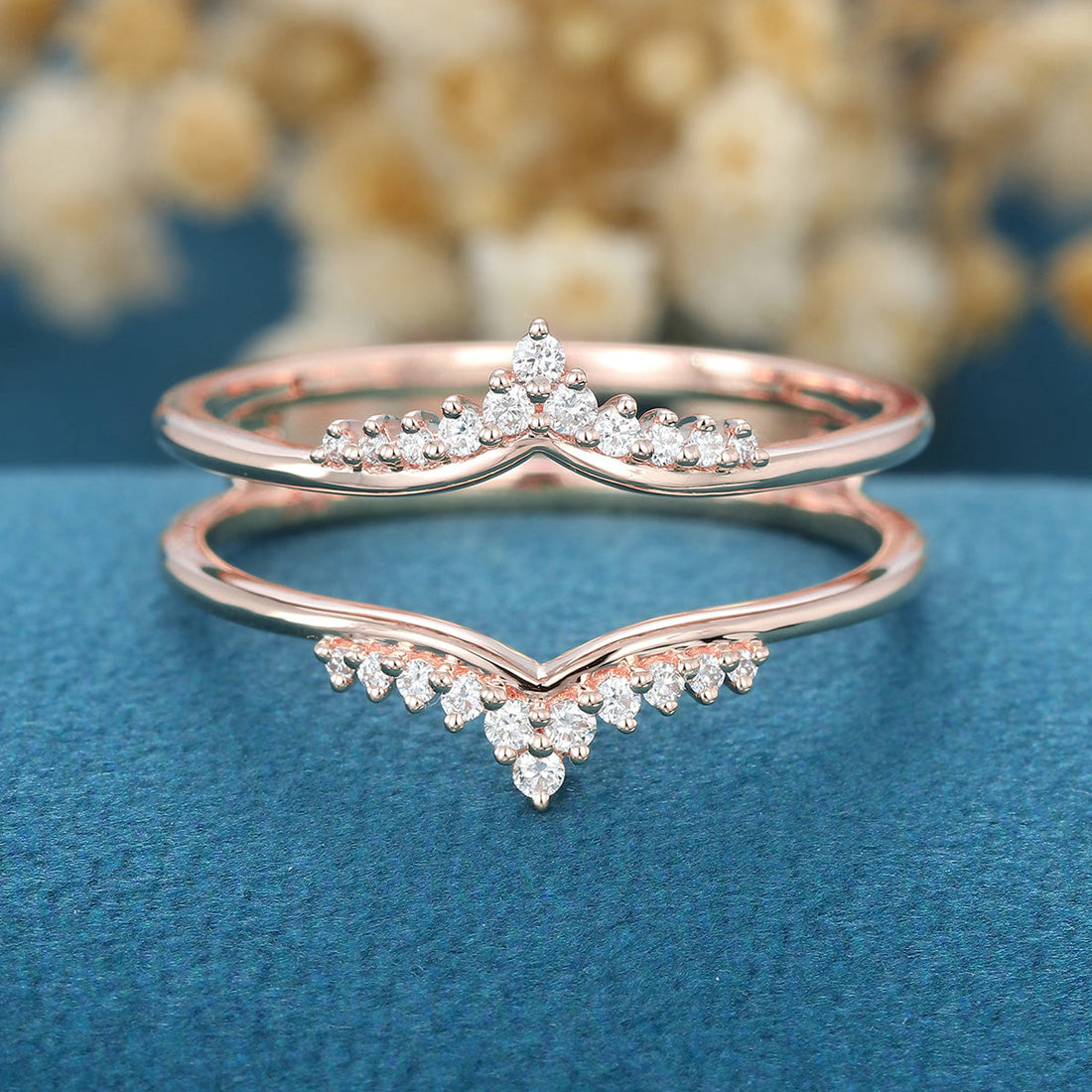 Double Diamond | Moissanite Curved Wedding Band Ring