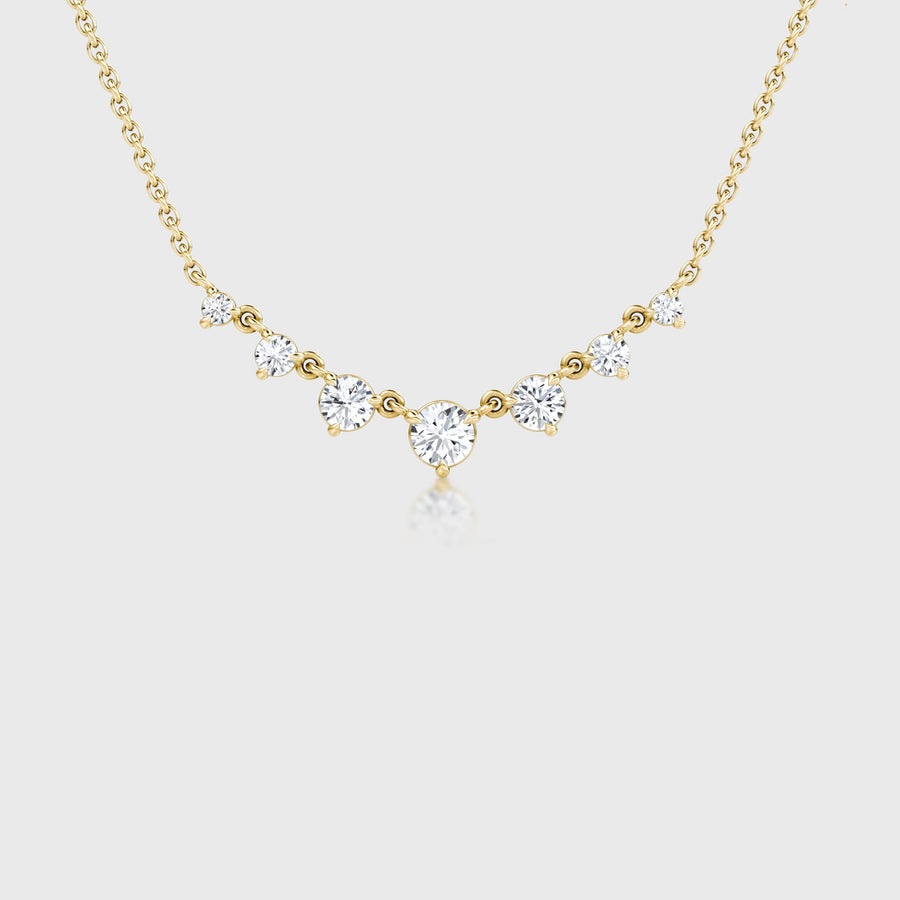 Seven graduated Lab grown Diamonds Pendant Necklace