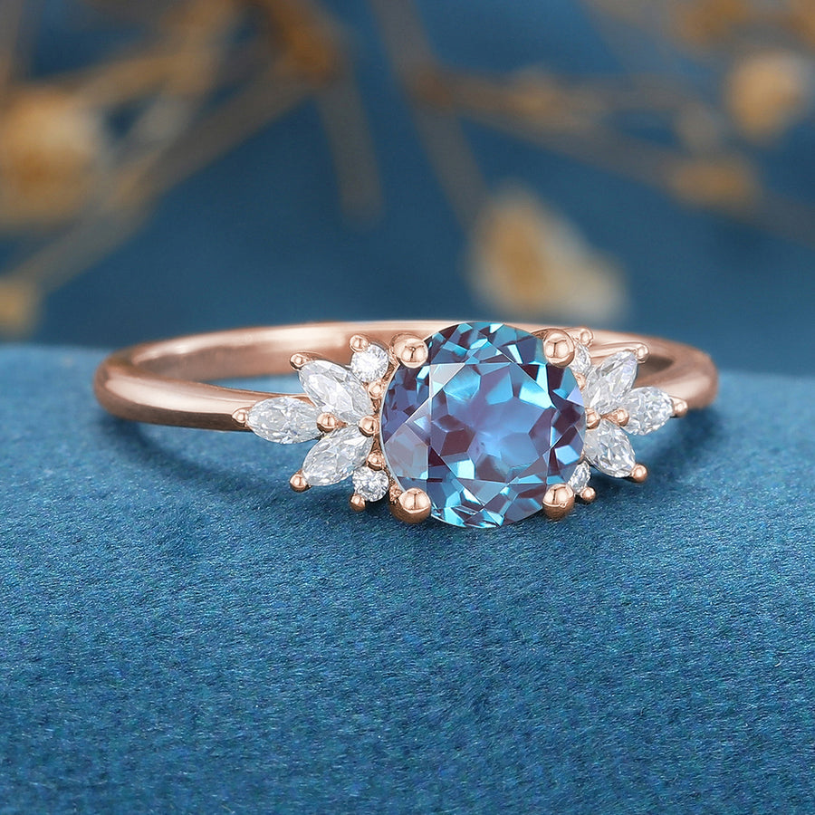 Round cut Alexandrite | Diamond Engagement ring 