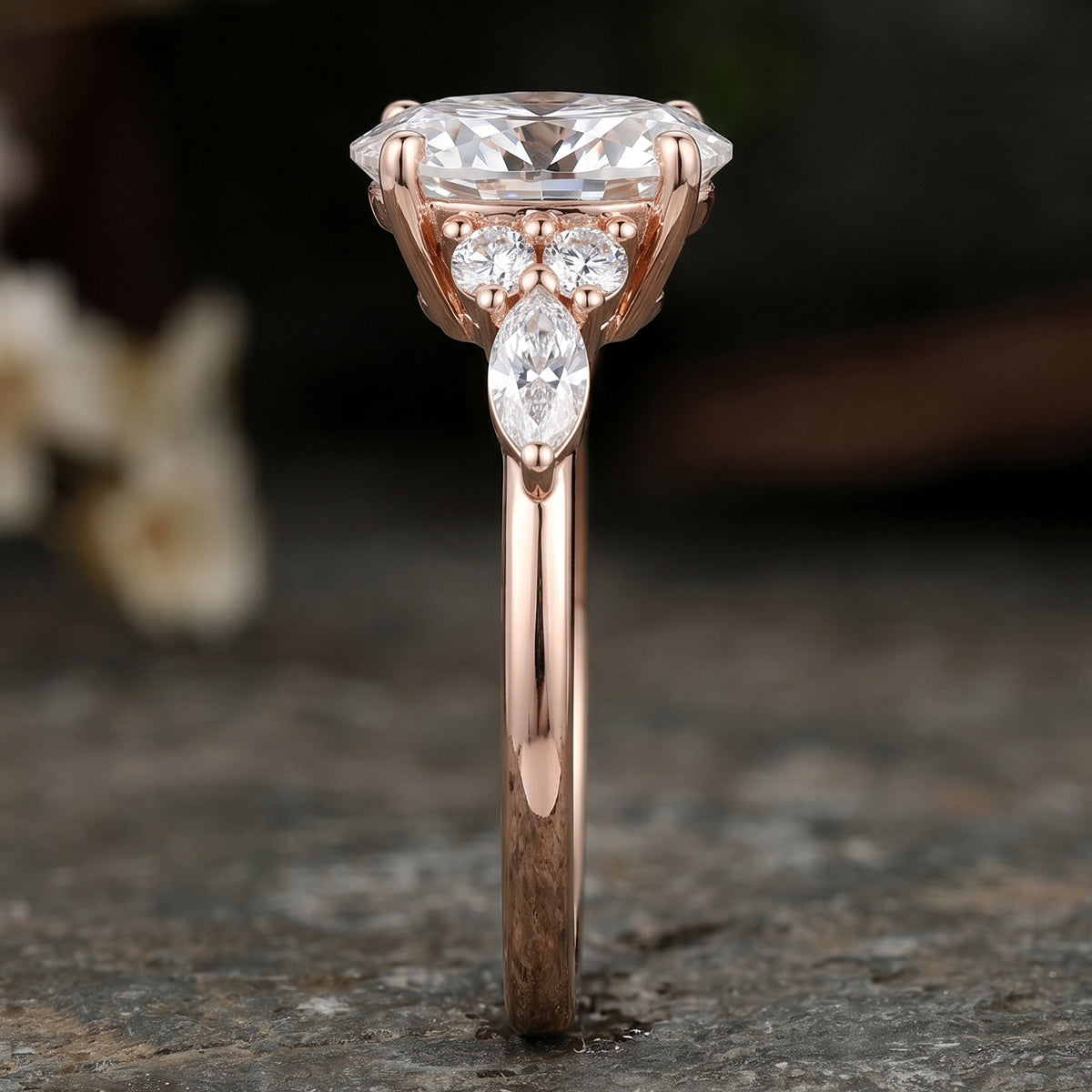 1.0CT~5.0CT Oval cut Lab grown Diamond Cluster Engagement Ring
