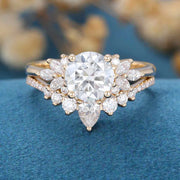 2PCS Round Moissanite Cluster Engagement Bridal Set