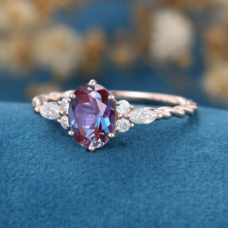 Oval cut Alexandrite | Diamond Engagement ring 