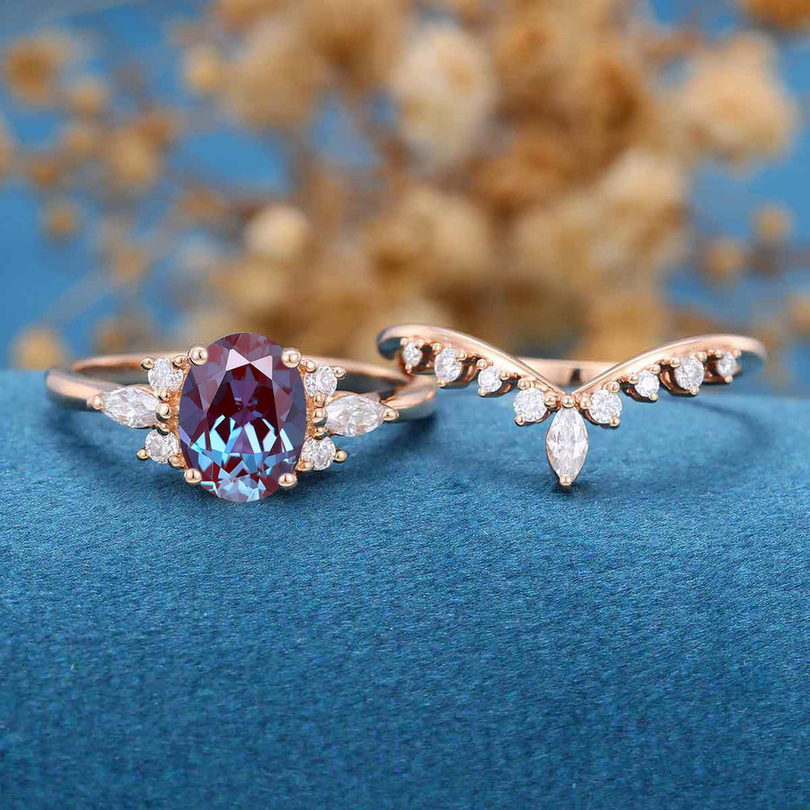 Oval cut Alexandrite | Diamond ring set 