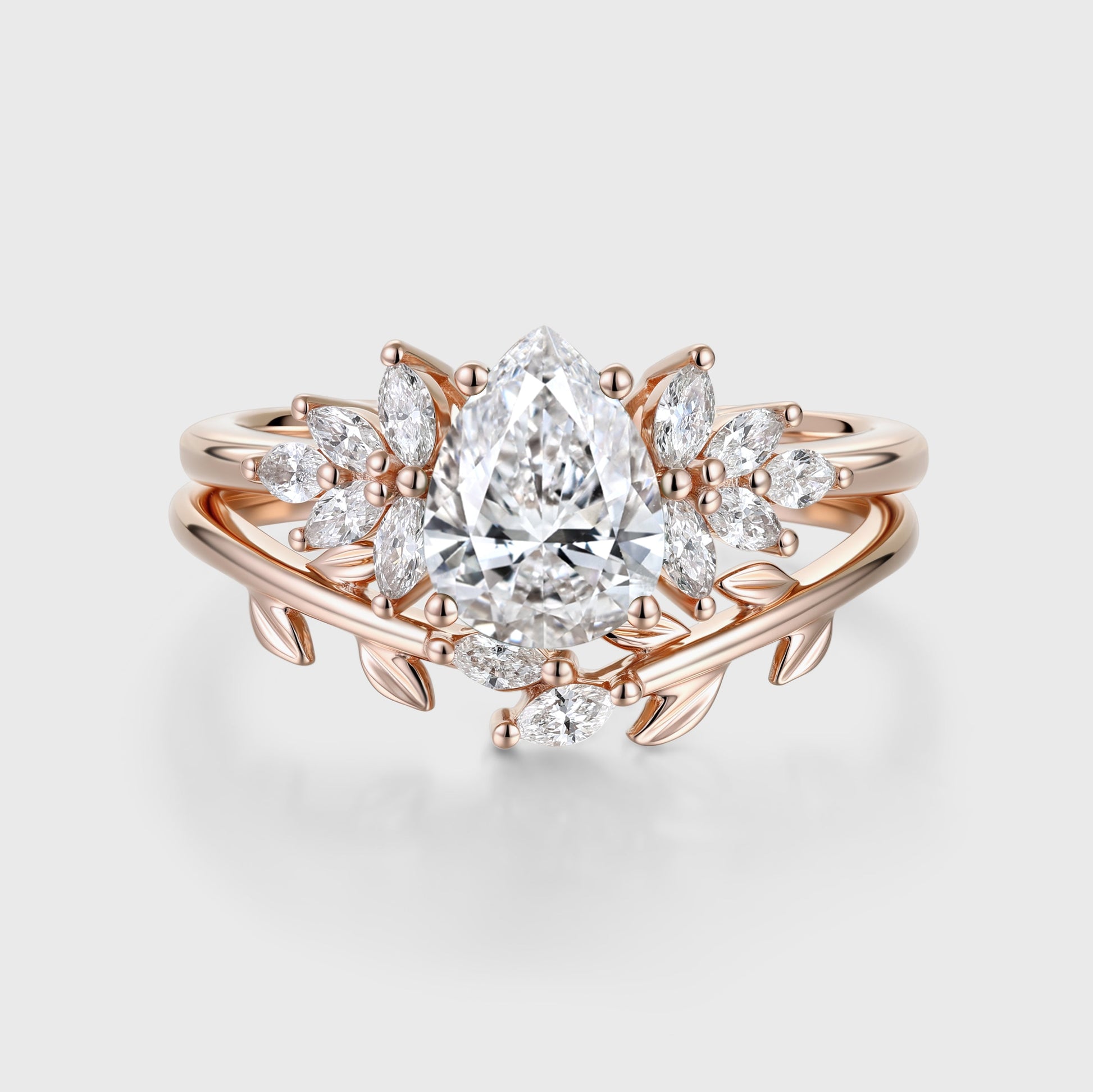 1.0CT~5.0CT Pear cut Lab Grown Diamond Cluster Engagement Ring Set