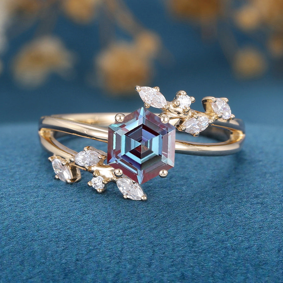 Hexagon cut Alexandrite | Diamond Engagement ring