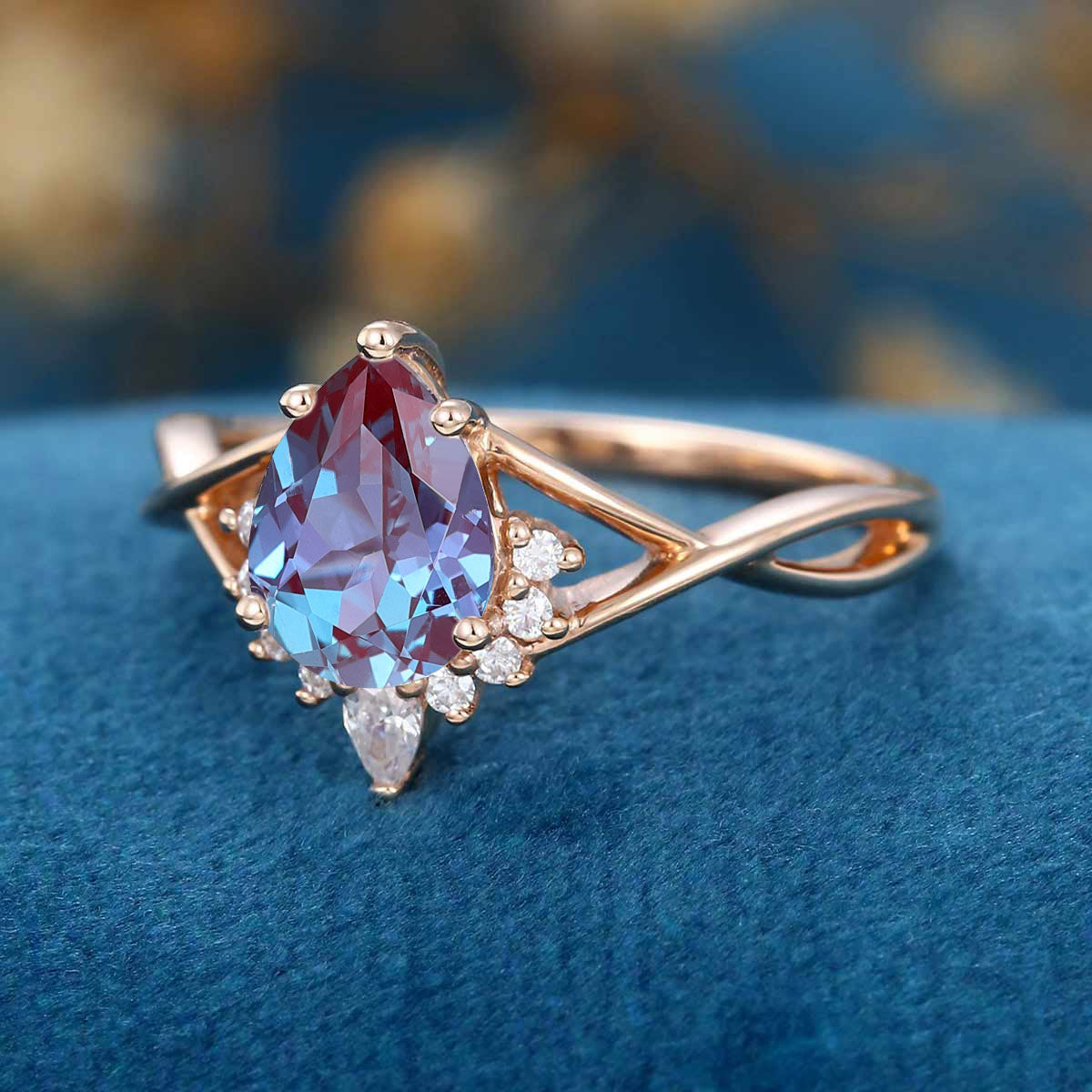 Pear cut Alexandrite | Diamond Engagement ring 