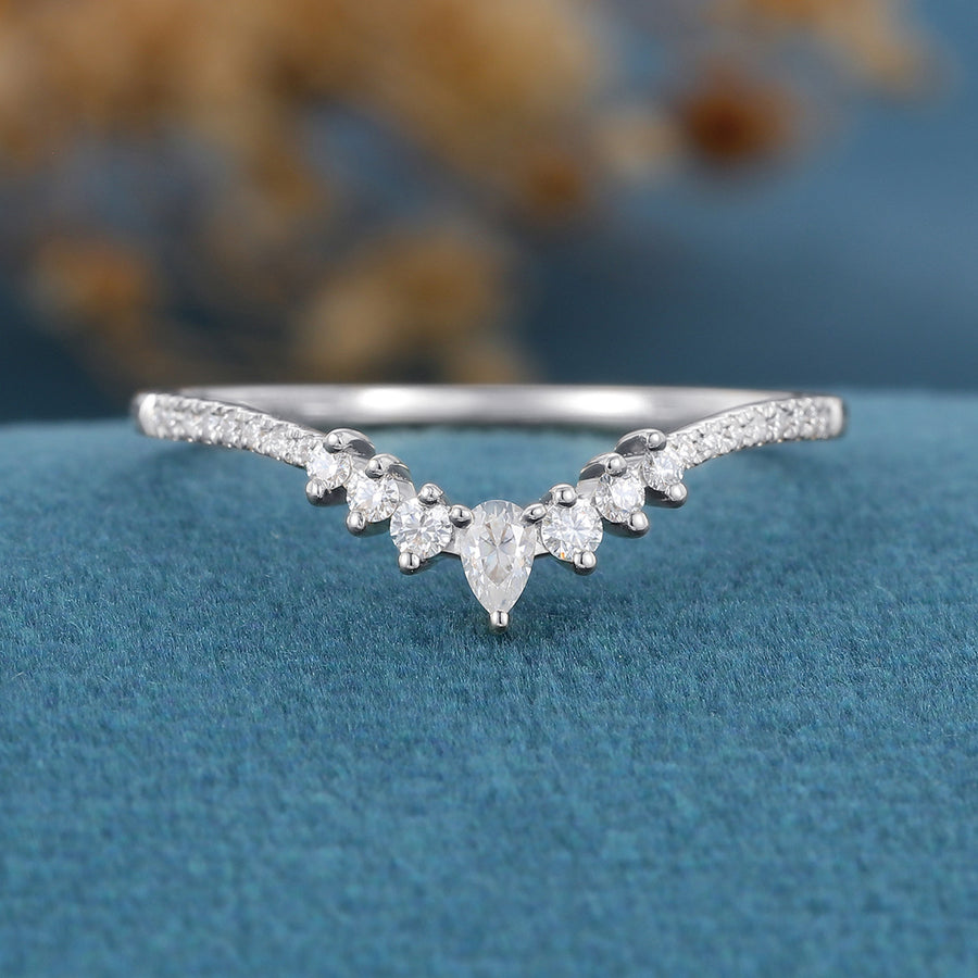 Pear shaped Diamonds | Moissanite half eternity Curved Wedding Band Ring