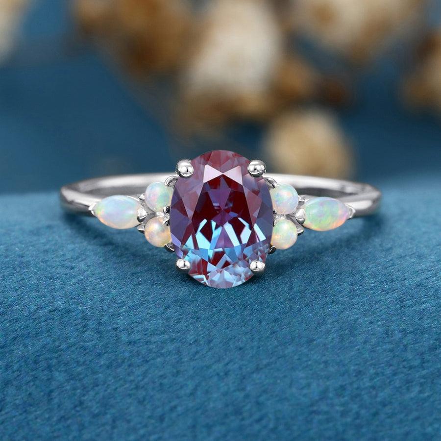 Oval cut Lab Alexandrite | Diamond Engagement ring