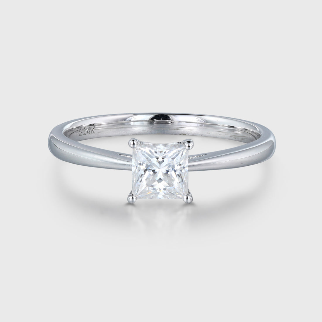 Princess cut Moissanite Solitaire Engagement ring