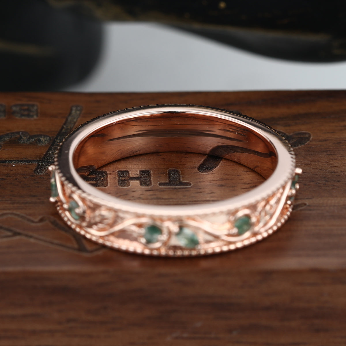 Luxury Men's Moss Agate Engagement Band - Solid gold men ring