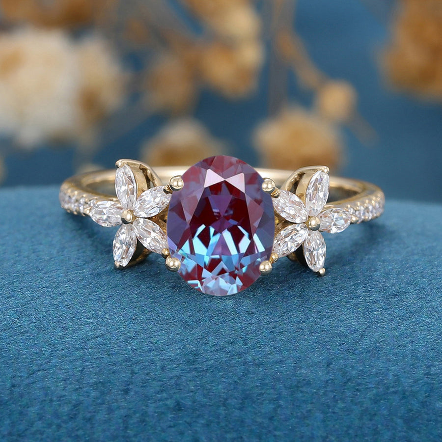 Oval cut Lab Alexandrite | Diamond Engagement ring