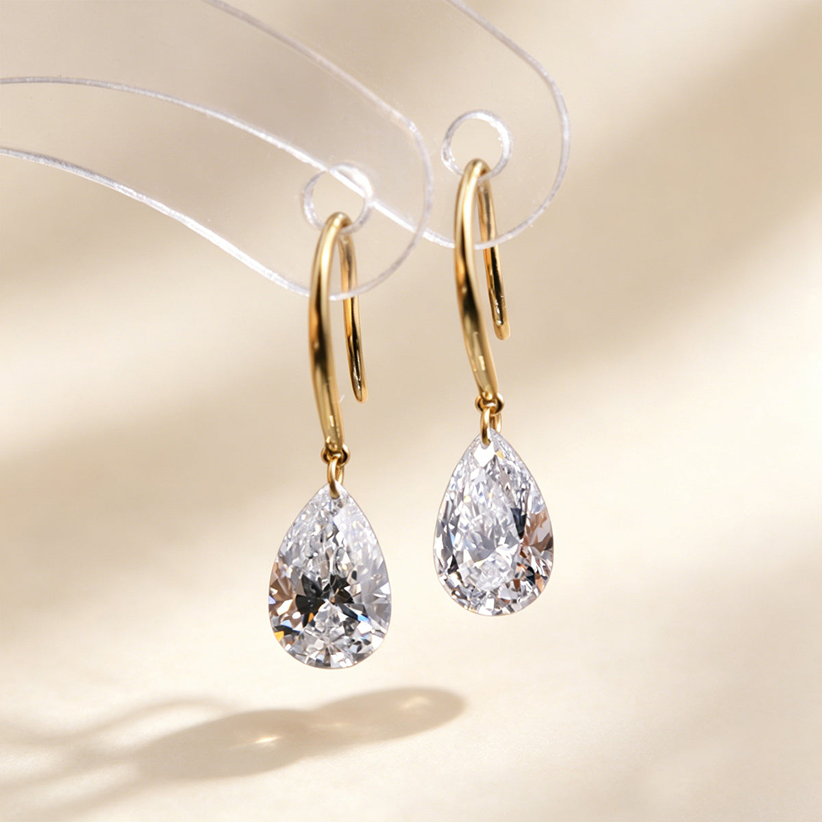 Pear Lab grown Diamonds Earrings Set