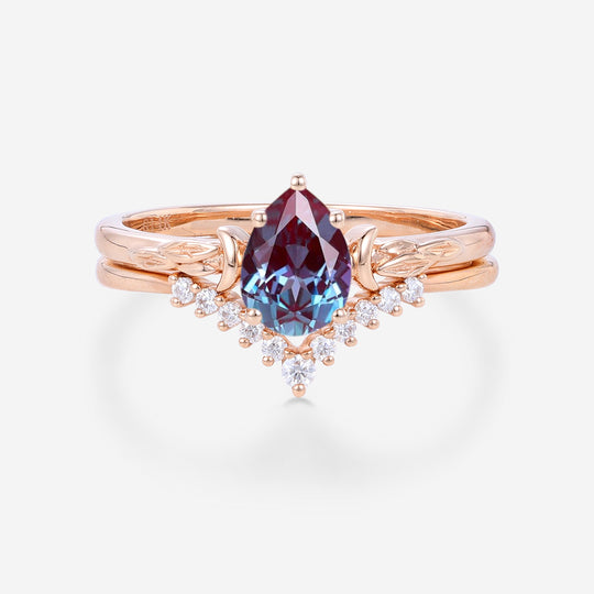 Pear cut Lab Alexandrite | Diamond Engagement Ring Bridal Set
