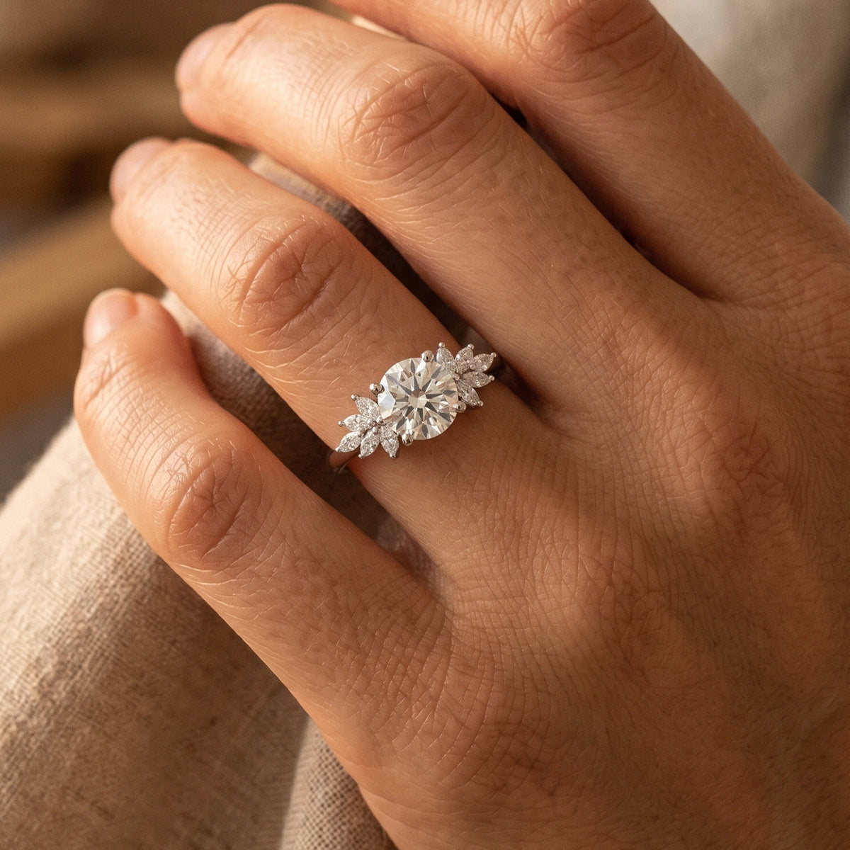 1.0CT~5.0CT Round cut Lab Grown Diamond Cluster Engagement Ring