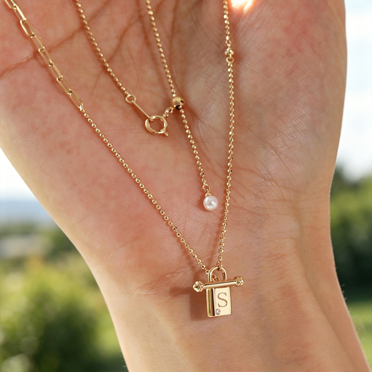 Open Her Heart-Lock Design Pendant Necklace