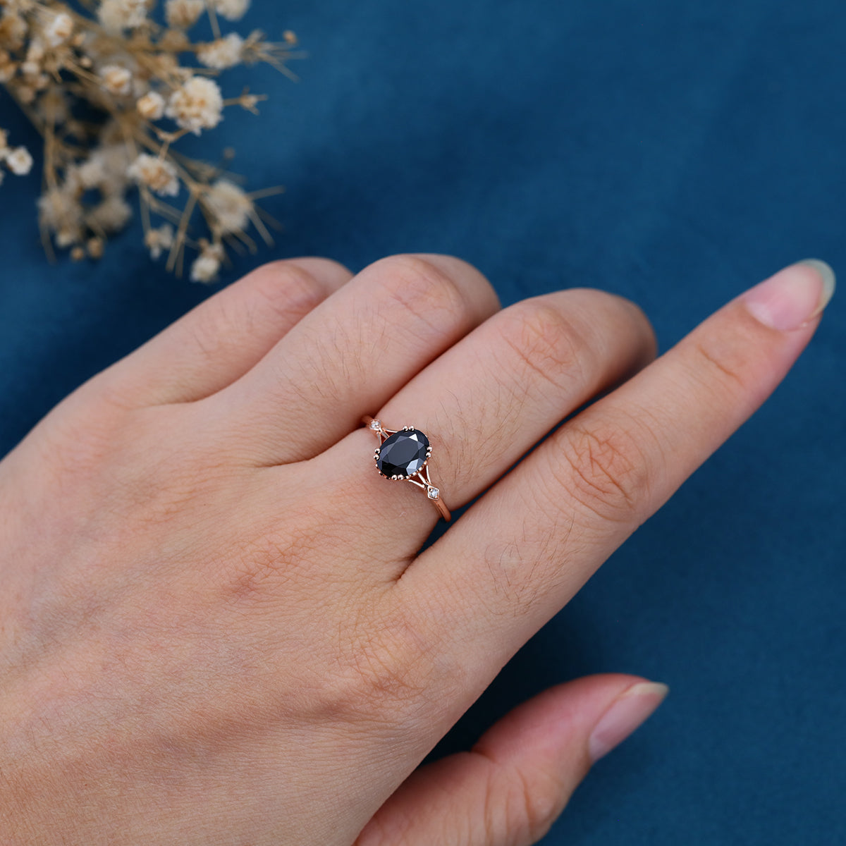 Oval cut Black Onyx Solid Gold Engagement Ring