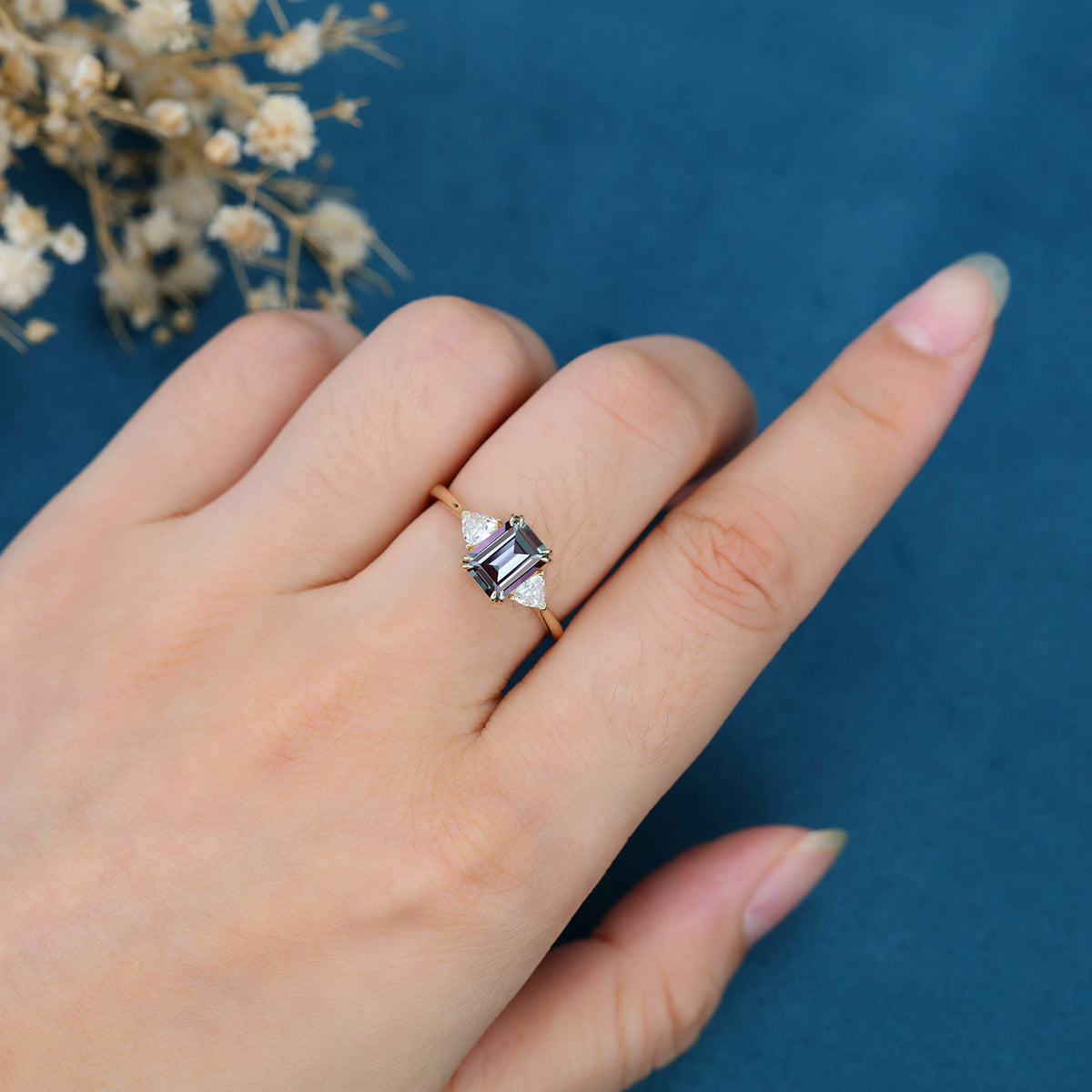 2.0Carat Emerald Cut Alexandrite Engagement Ring
