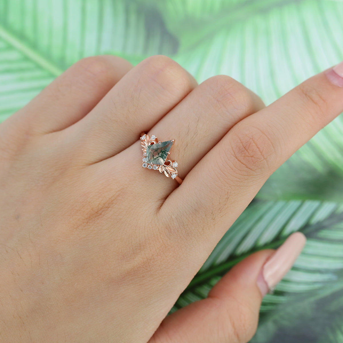 Nature Inspired Kite cut Moss Agate Leaf Gold Engagement Ring