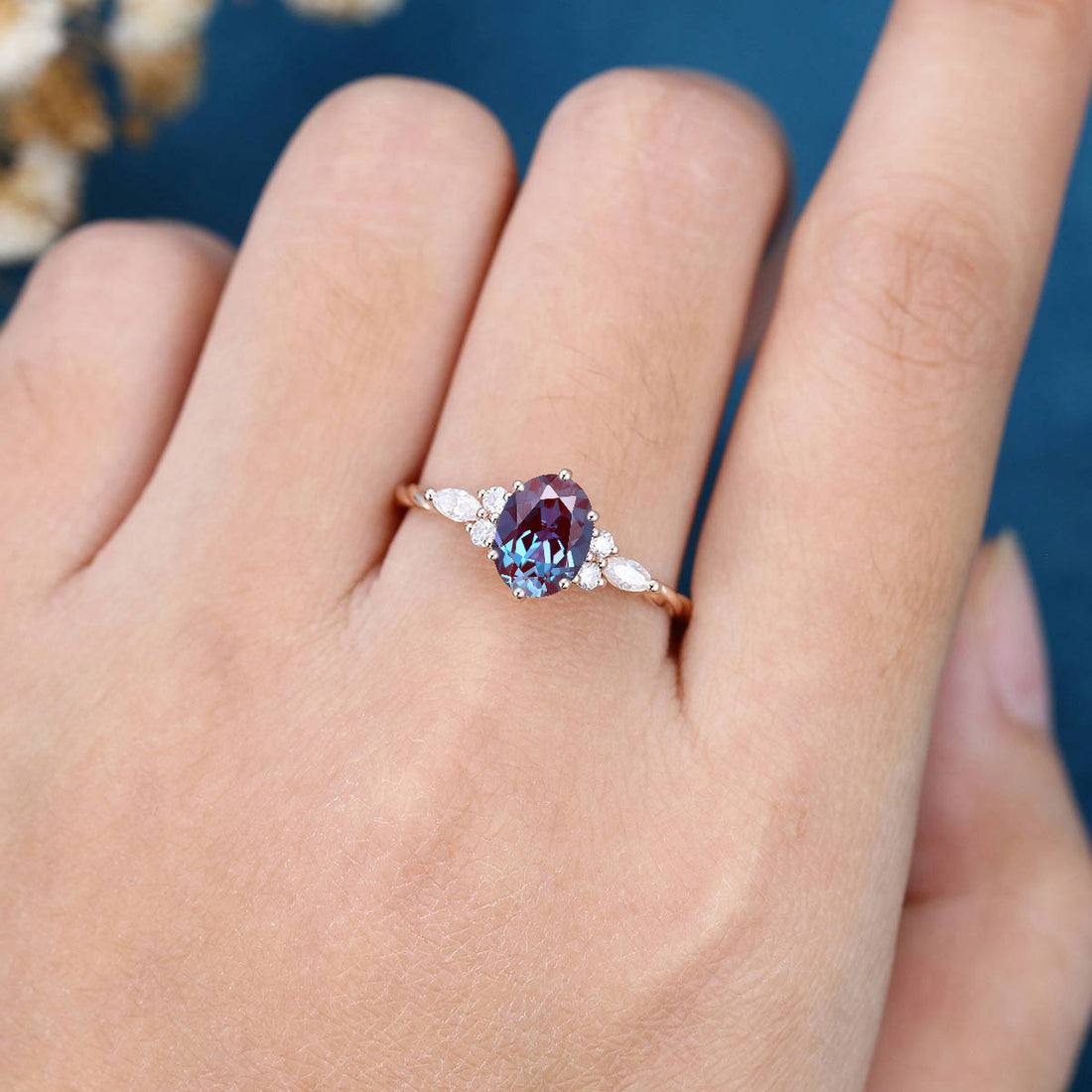 Oval cut Lab Alexandrite | Diamond Engagement ring