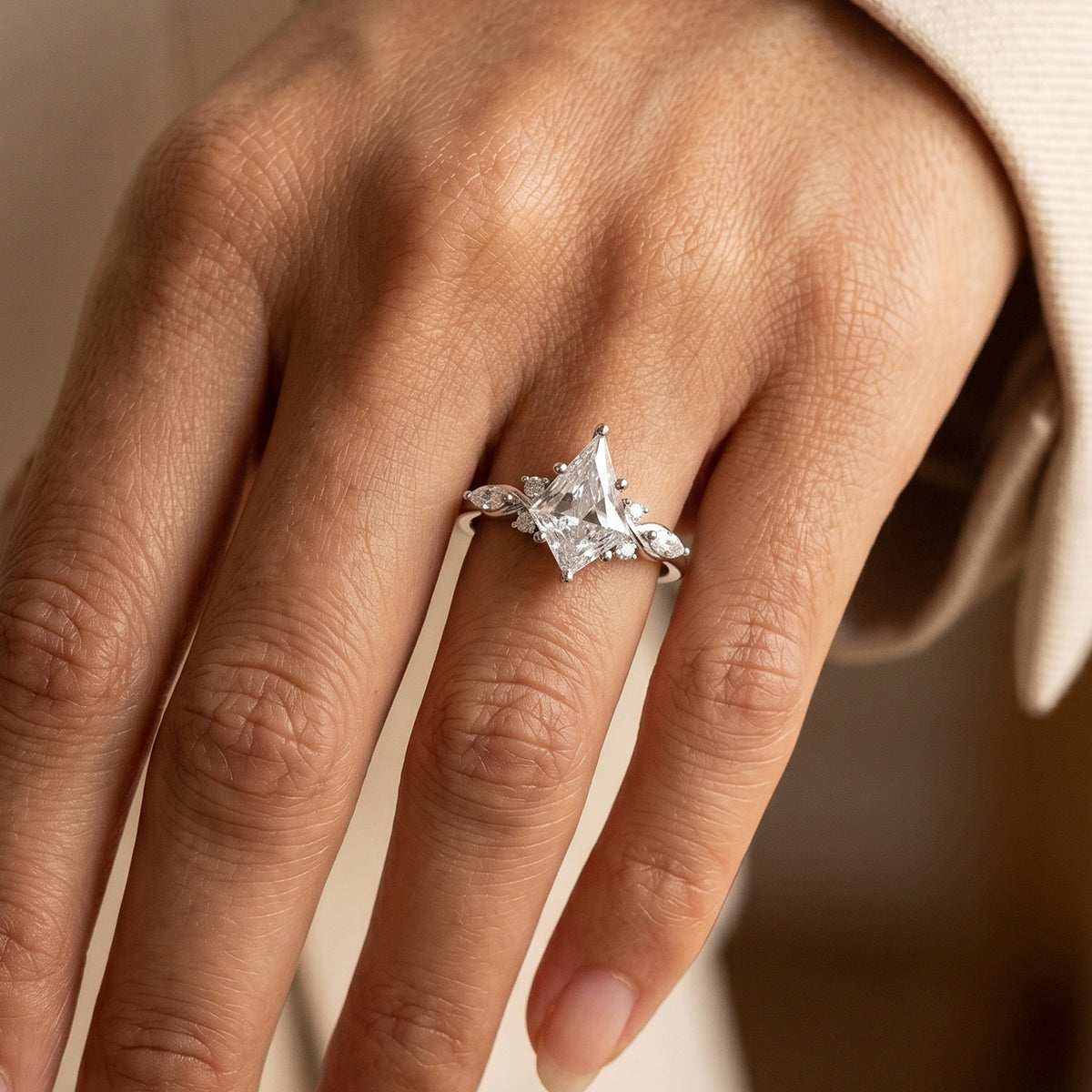 1.0CT~3.0CT Kite cut Lab grown Diamond Cluster Engagement Ring