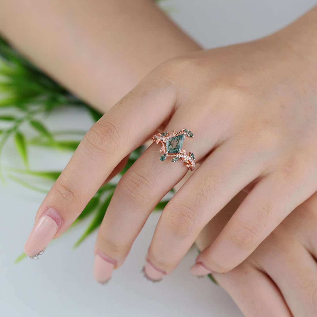 Nature Inspired Kite cut Moss Agate Leaf Gold Engagement Ring