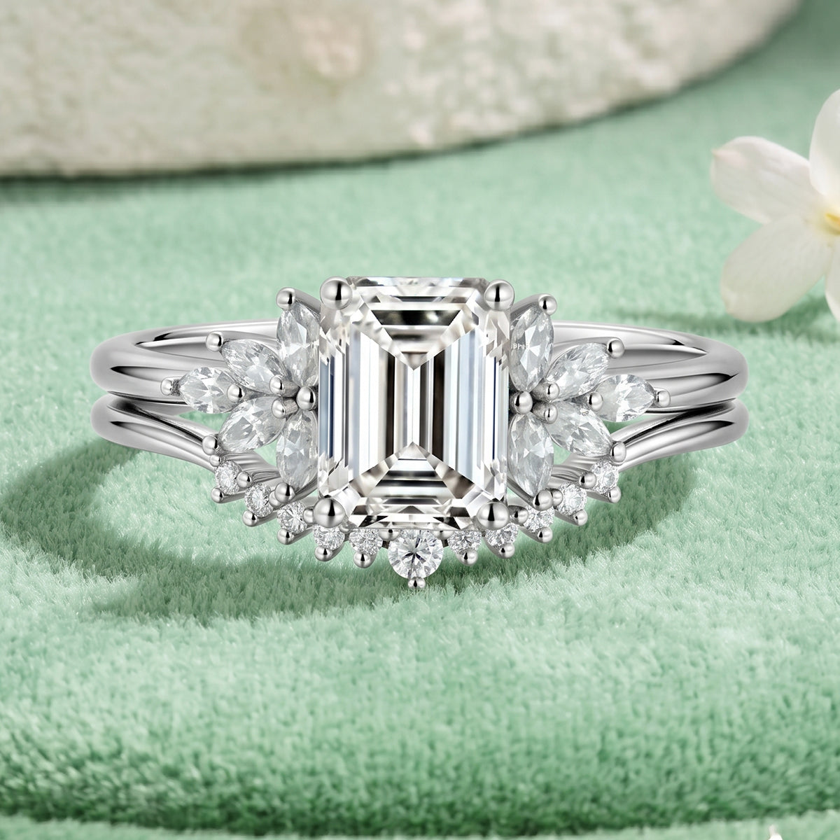 1.0CT~5.0CT Emerald cut Lab grown Diamond Cluster Engagement Ring Set