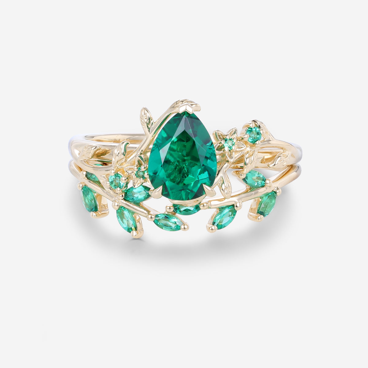 Inspired Pear cut Emerald Solid Gold Wedding Bridal Set