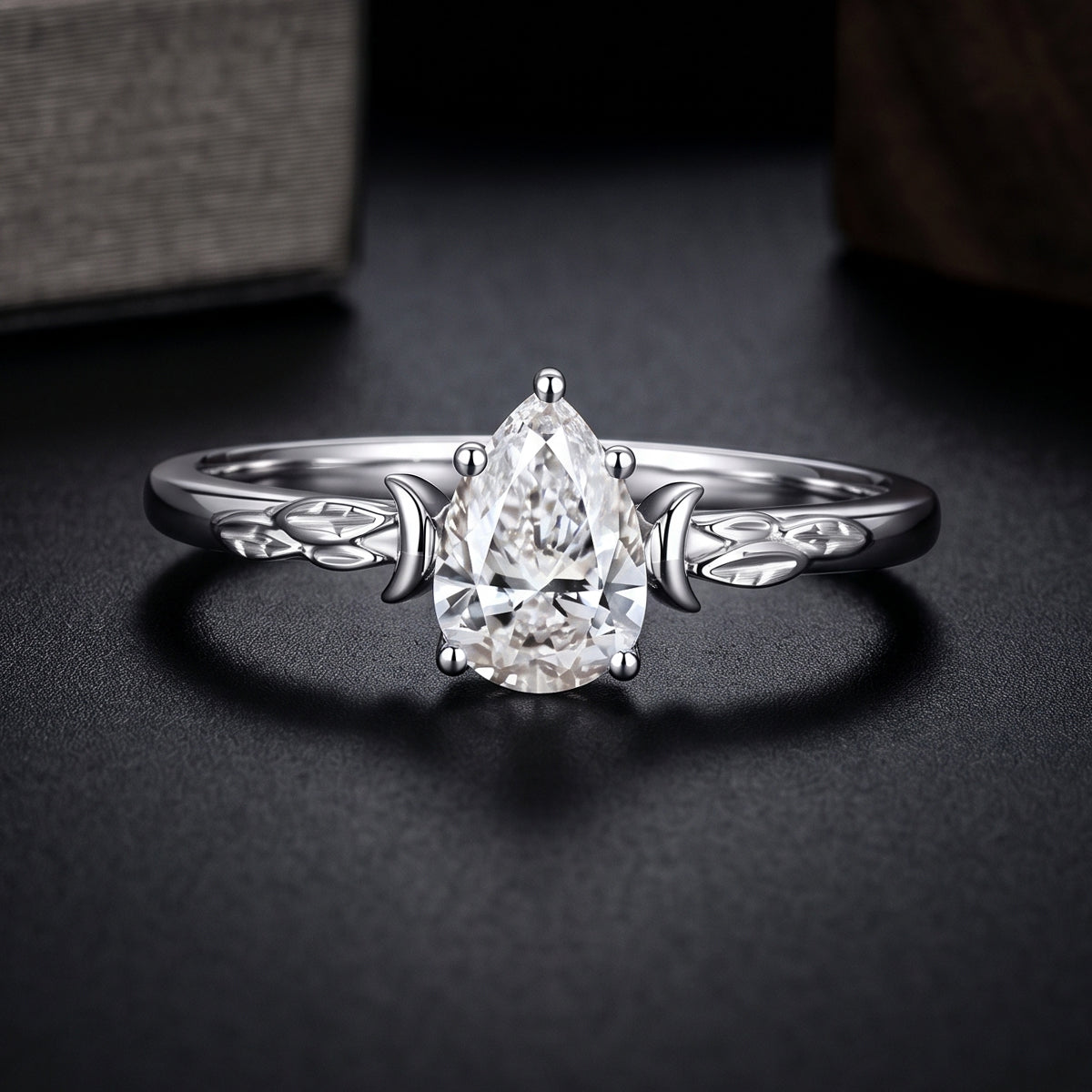1.0CT~5.0CT Lab Grown Diamond Engagement Ring VVS Colorless, Minimalist Everyday Ring