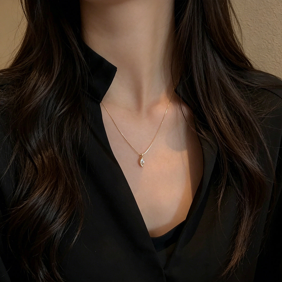 1.0 Carat Marquise Cut Lab-grown Diamonds Pendant Necklace