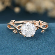 Nature Inspired Roud cut Moissanite Leaf Gold ring set