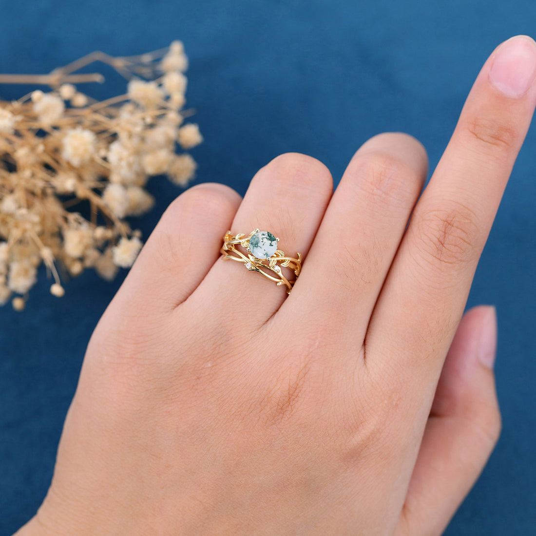 Nature Inspired Round cut Moss Agate Leaf Gold ring set