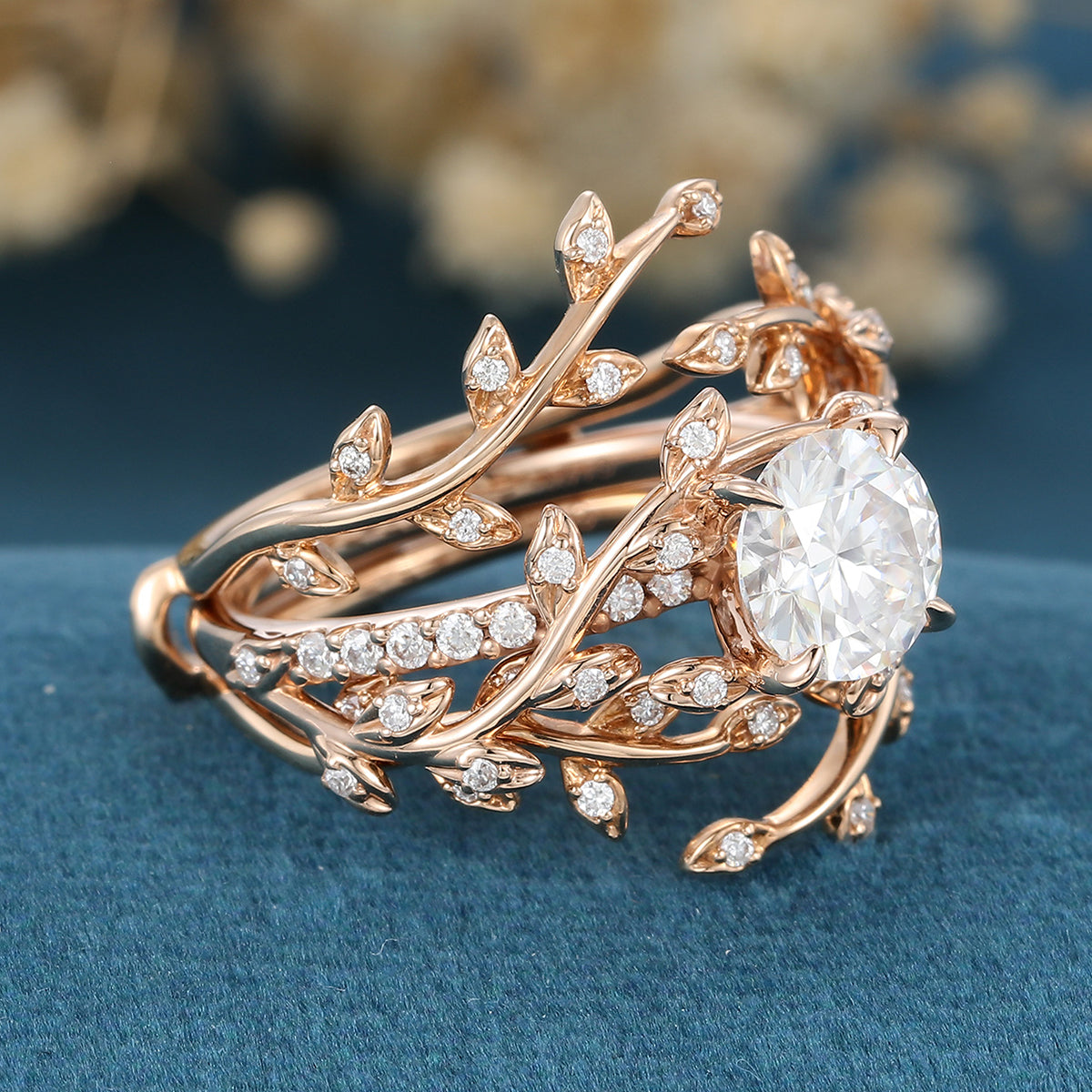 Nature Inspired Round cut Moissanite Leaf Gold ring set