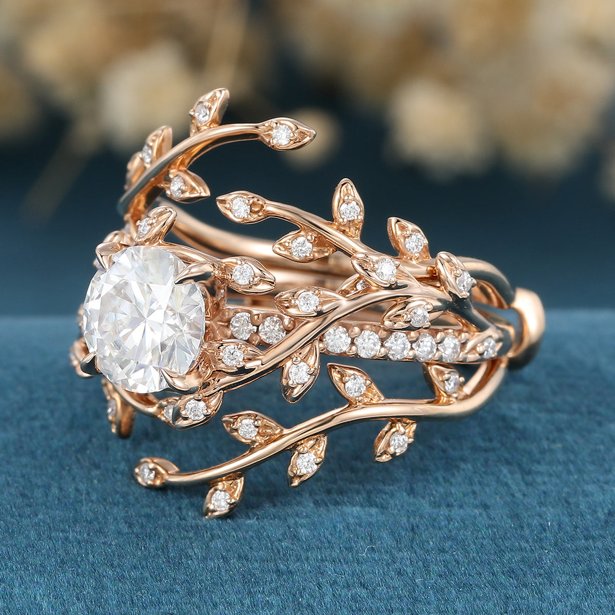 Nature Inspired Round cut Moissanite Leaf Gold ring set