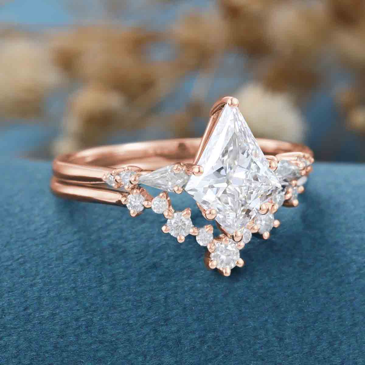 1.0CT~5.0CT Kite cut Lab Grown Diamond Cluster Engagement Ring Set