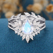 3PCS Pear Moonstone Cluster Engagement Ring Bridal Set