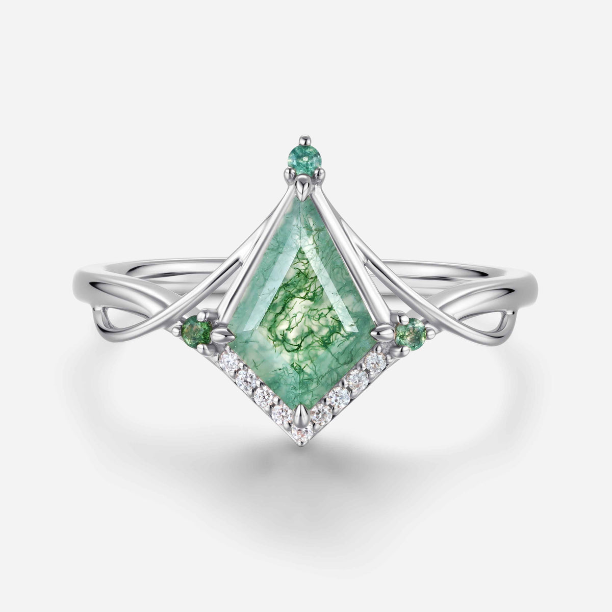 Nature Inspired Kite cut Moss Agate Engagement Ring
