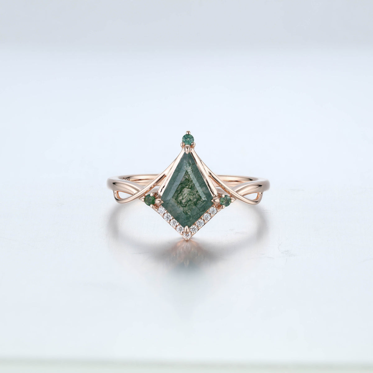 Nature Inspired Kite cut Moss Agate Engagement Ring