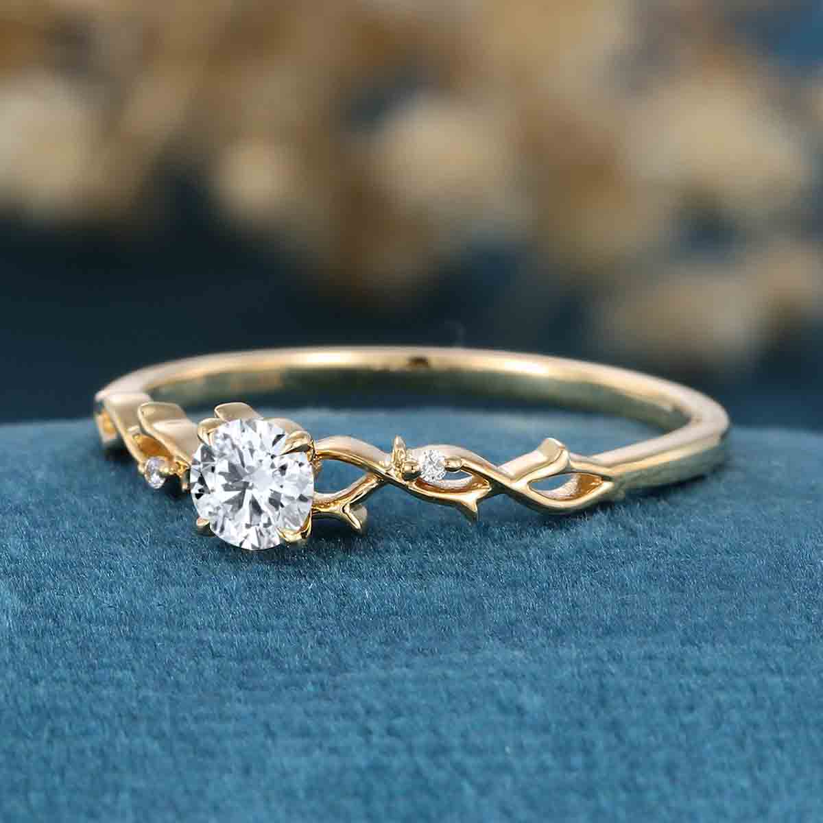 1.0CT~5.0CT Round cut Lab Grown Diamond Engagement Ring