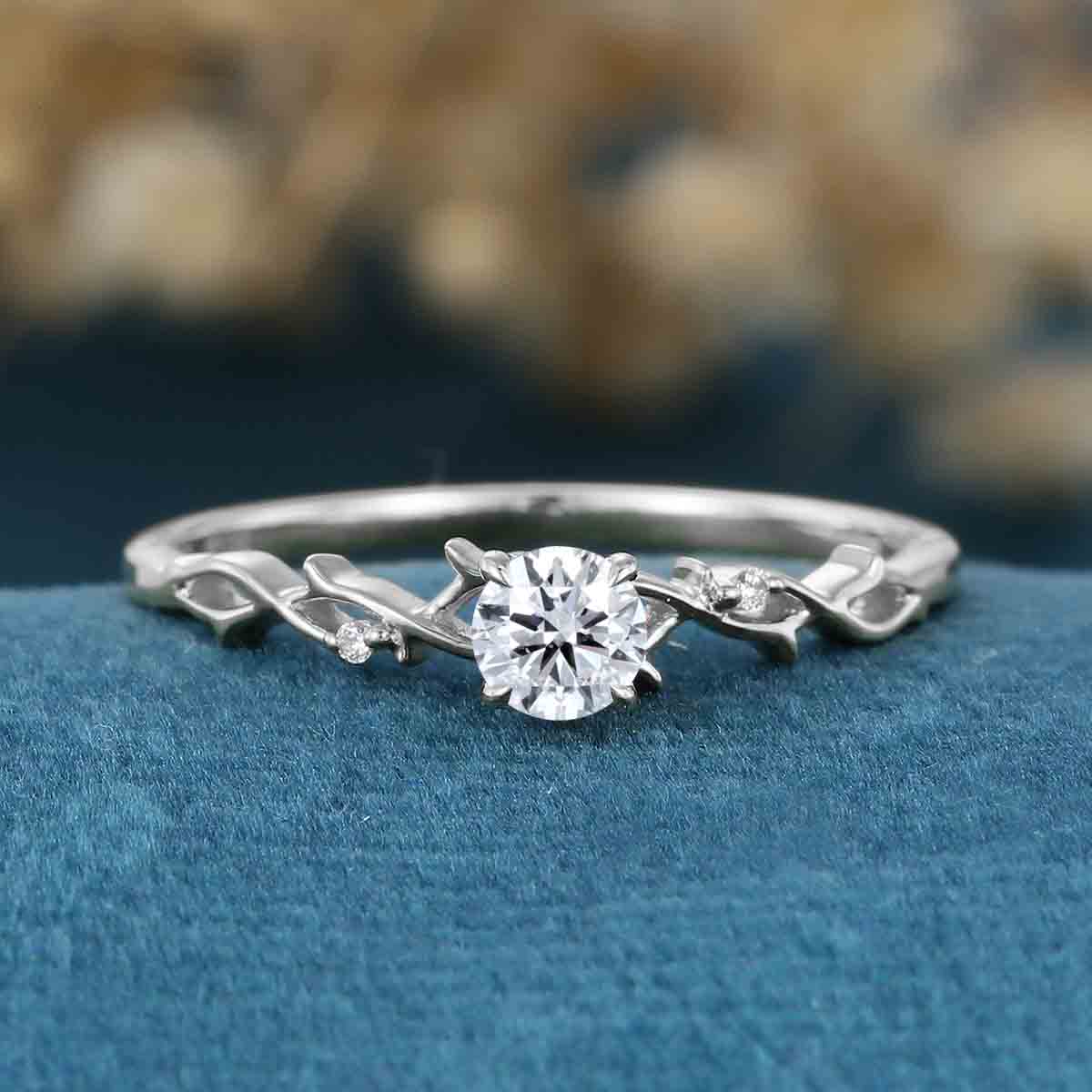 1.0CT~5.0CT Round cut Lab Grown Diamond Engagement Ring