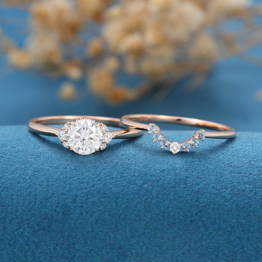 Round cut Moissanite Engagement ring Bridal Set 